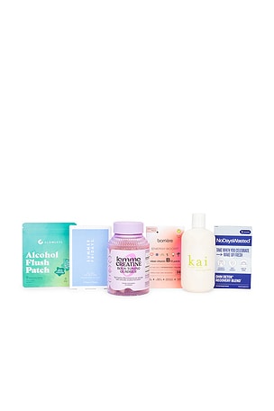 ビューティーバッグ REVOLVE Beauty