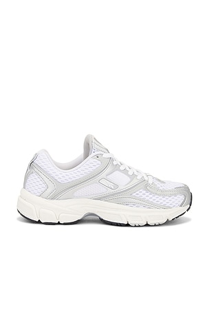 Premier Trinity Sneaker Reebok