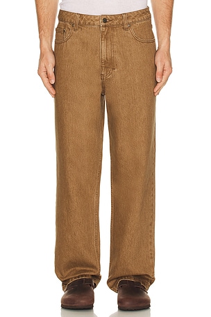 Subtle Baggy Jean Rhythm