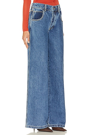 Ronny Kobo Lucas Jeans in Denim-Medium. Size 29. Also