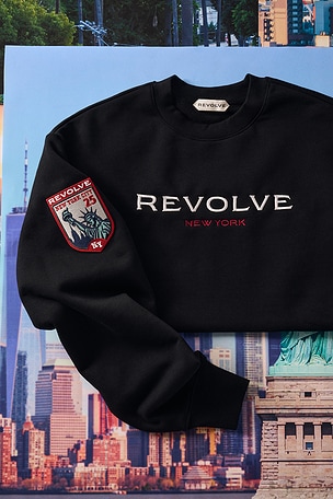 World Tour Crewneck REVOLVE
