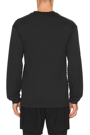 Satisfy Auralite Pleated Long Tee in Black. Size XL/1X. Also