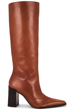 Raffaela Up Boot inSchutz$298