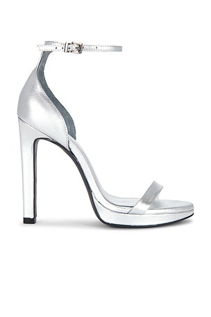 Nicole Sandal Schutz