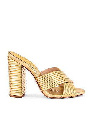 Emma Dale Mule Schutz