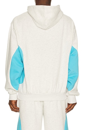 Stay Cool Turbo Hoodie in Light Grey. Size XL/1X. Also