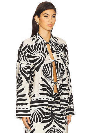 SEVEN WONDERS Clementine Sleeved Top in Beige,Black. Size XS. Also