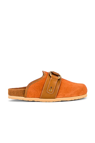 【See By Chloe】 Gemaシアリングミュール See By Chloe Gema Slide in Copper | REVOLVE