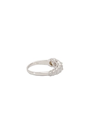 SHASHI Bianca Ring in Metallic Silver