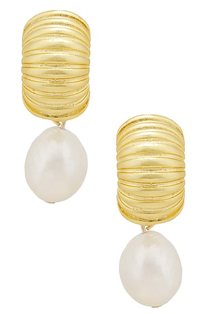 SHASHI Cameron Pearl Drop Earring in Metallic Gold