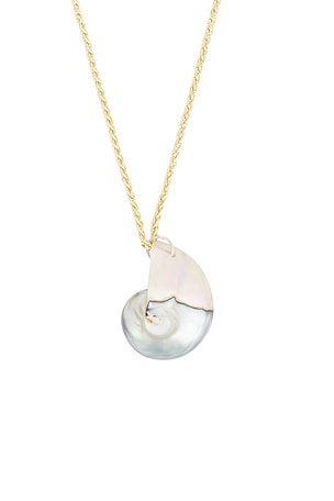 SHASHI Pendant Necklace in Brown