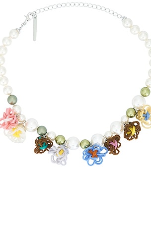 Shushu/Tong Rubber Band Flower Pearl Necklace in White