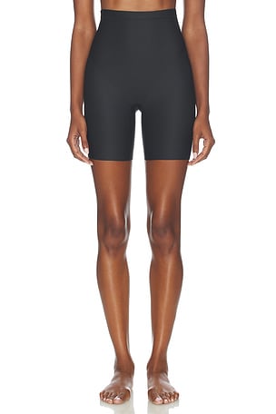 Body Cs Mid Rise Short SKIMS