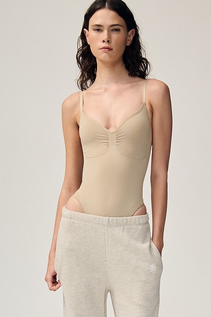 SEAMLESS SCULPT 바디수트 SKIMS