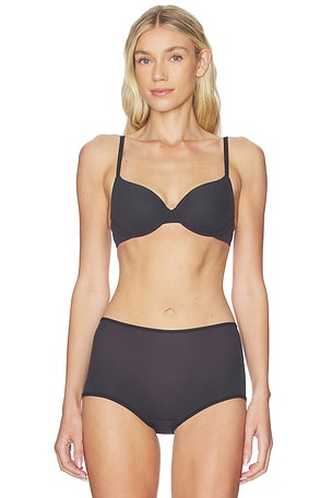 FITS EVERYBODY 브라 SKIMS