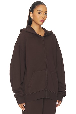 SKIMS Boyfriend Fleece Boxy Zip-Up Hoodie in Chocolate