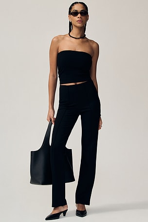 THE ESSENTIAL PANTS 일자 바지 SKIMS