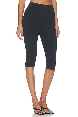 SKIMS Refined Knit High Waist Capri in Black