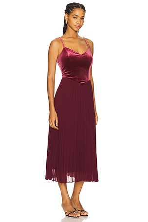 Steve Madden Estrella Dress in Wine. Size 8. Also