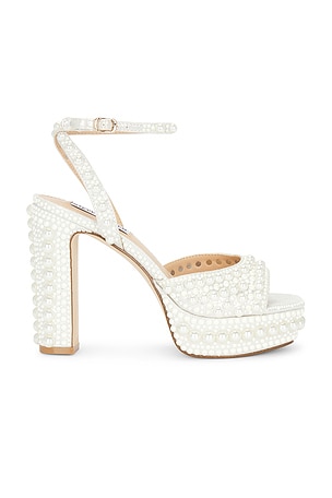 Assured Heel Steve Madden