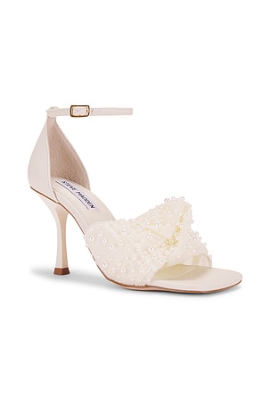 Steve Madden Assume Heel in Ivory