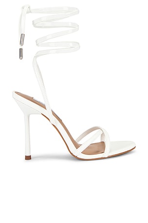 NERIE ストラッピーヒール Steve Madden