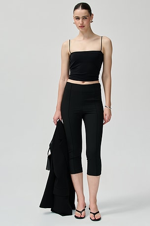 Pintuck Capri Smythe