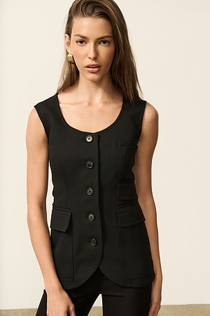 Portrait Neck Vest Smythe