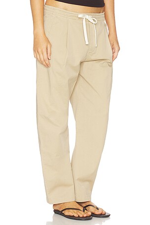 Sold Out NYC The Everywhere Pant in Beige. Size M. Also
