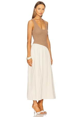 SOVERE Haven Dress in Taupe