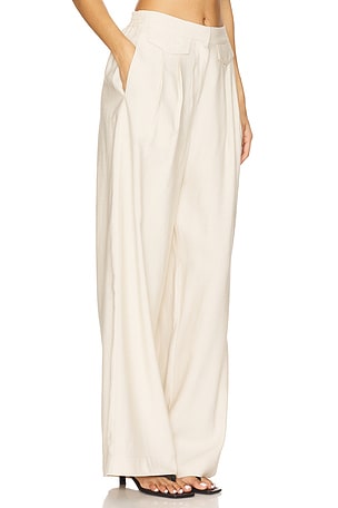 SOVERE Eve Pant in Cream