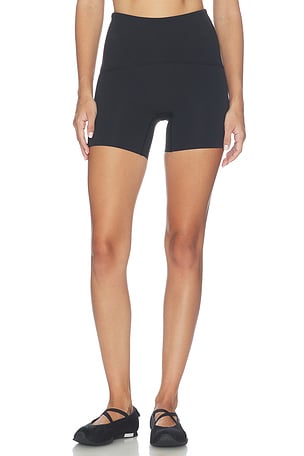 Spanxshape Bootyboost Bike Short SPANX