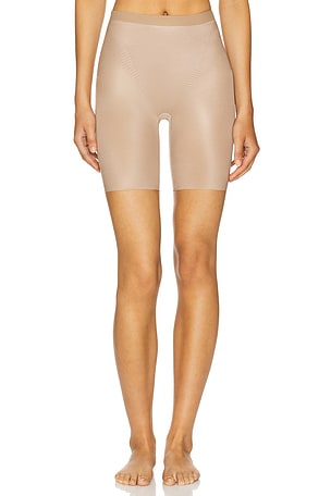 Spanxshape Invisible Short SPANX
