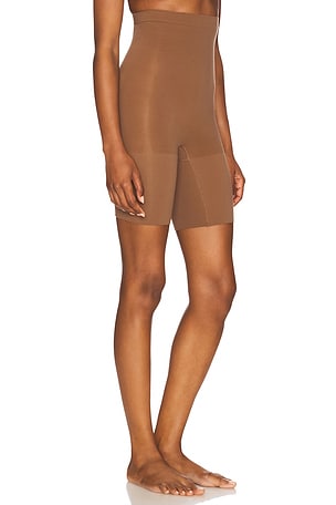 SPANX Spanxsculpt Seamless Power High Waisted Short in Brown