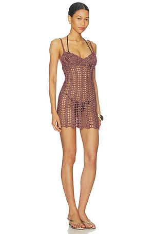 Superdown vestido magnolia en color Borgoña