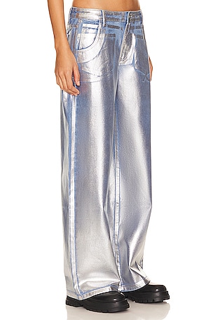 superdown Aisha Jean in Metallic Silver