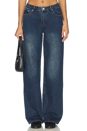 Caroline Jean superdown