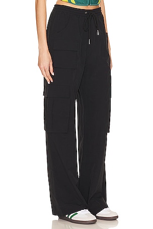 superdown Evie Cargo Pant in Black