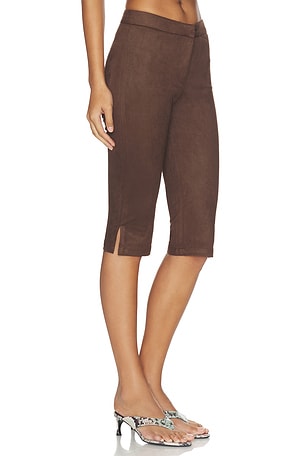 superdown Ayla Faux Suede Capri in Chocolate. Size XXS. Also