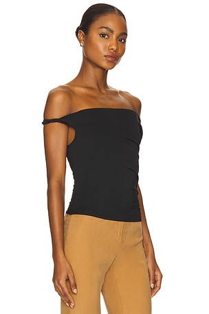 superdown Baylie Off Shoulder Top in Black