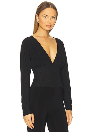 superdown Cece Dolman Sleeve Top In Black in Black