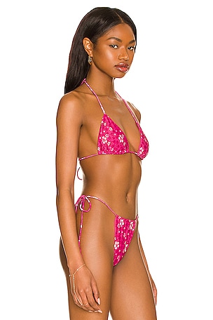 superdown Kimmie Bikini Top in Fuchsia