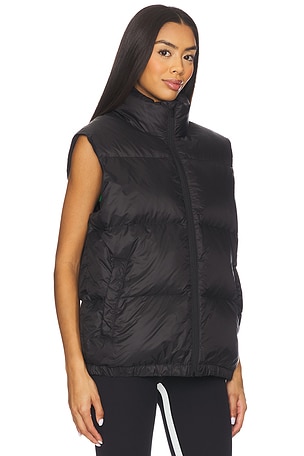 Splits59 Summit Nylon Puffer Vest in Black. Size XS. Also