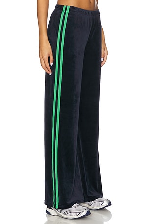 Heritage Velour Pant Splits59