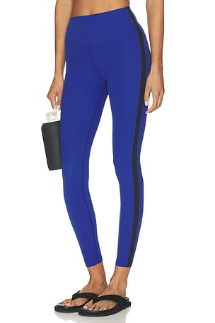 Clare High Waist Rigor 7/8 Legging Splits59