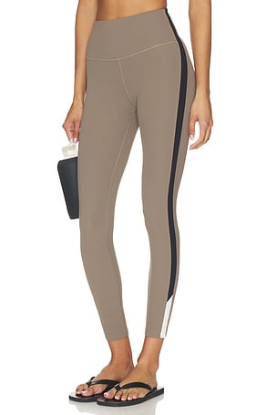 Layla Airweight High Waist 7/8 Legging Splits59