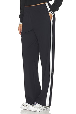 Maxie Rigor Track Pant Splits59