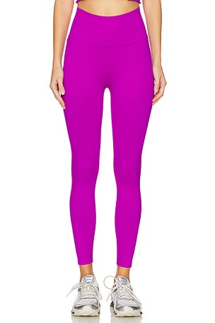 Nike 7 8 Textured Legging in Fireberry REVOLVE