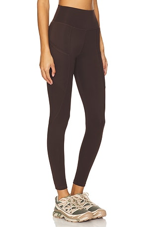 STRUT-THIS The Dallas Ankle Legging in Brown