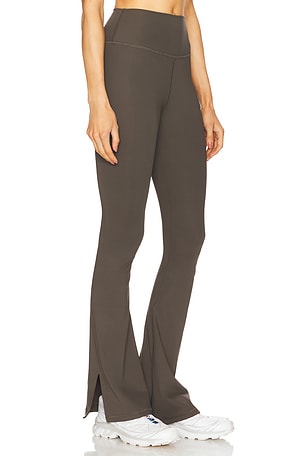 STRUT-THIS Beau Pant in Olive